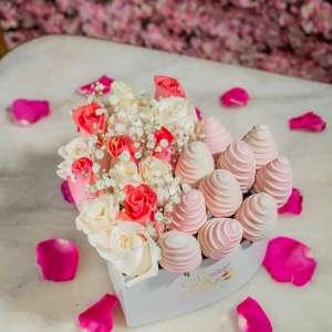 Mini Heart rosas y fresas tono rosa
